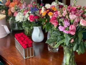 The Best Time to Send Flowers in Different Countries around the World